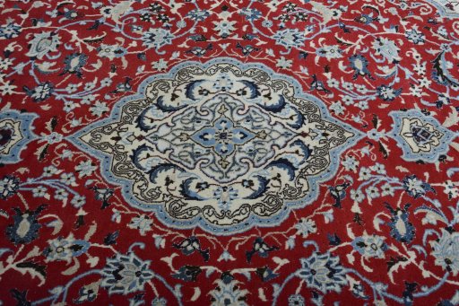 Central medallion detail of New Nain rug from Iran / Persia