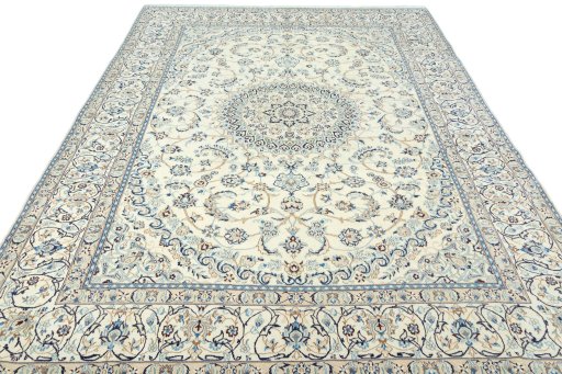 Surface texture of New Nain rug with natural Wool and intricate pattern