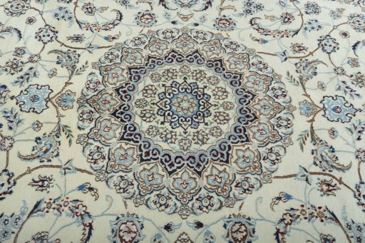 Central medallion detail of 2000s Nain rug from Iran / Persia