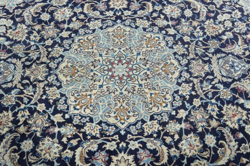Central medallion detail of 2000s Nain rug from Iran / Persia