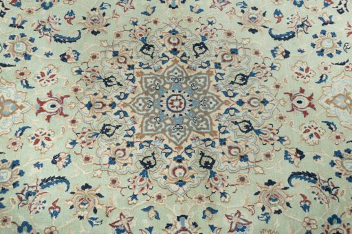 Central medallion detail of 2000s Nain rug from Iran / Persia