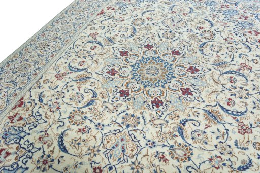 Backside of handmade 2000s Nain rug showing knot structure and weave density