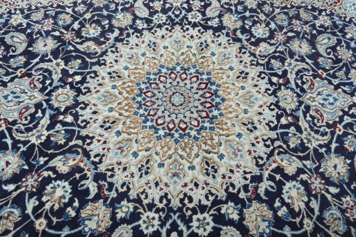 Central medallion detail of 2000s Nain rug from Iran / Persia