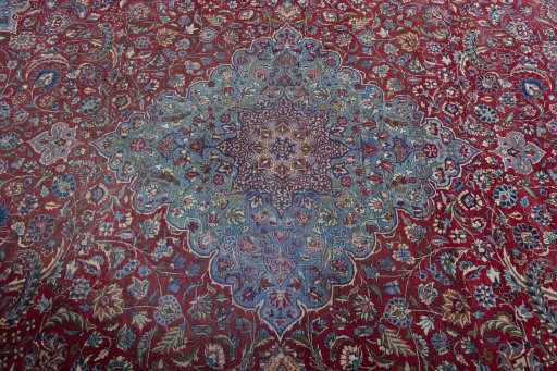 Central medallion detail of 1930s Nain rug from Iran / Persia