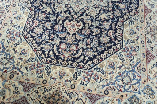 Close-up detail of 1970s Nain rug from Iran / Persia showing Cork weave