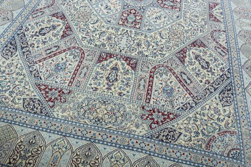Close-up detail of 1970s Nain rug from Iran / Persia showing Cork weave