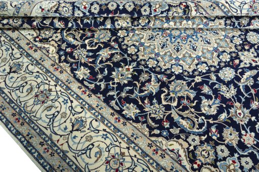 Close-up detail of 1970s Nain rug from Iran / Persia showing Cork weave