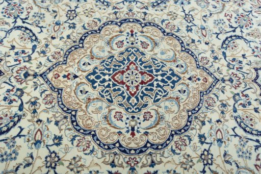 Central medallion detail of 2000s Nain rug from Iran / Persia