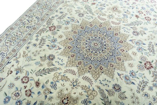 Backside of handmade 2000s Nain rug showing knot structure and weave density