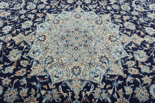 Central medallion detail of 2000s Nain rug from Iran / Persia