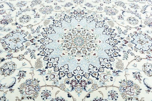 Central medallion detail of 2000s Nain rug from Iran / Persia