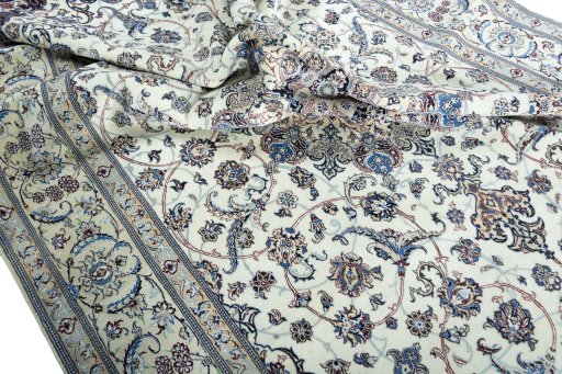 Surface texture of New Nain rug with natural Cork and intricate pattern