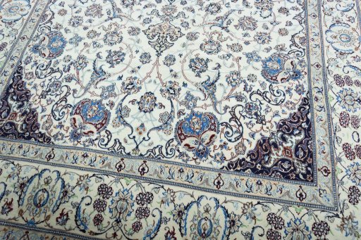 Close-up detail of New Nain rug from Iran / Persia showing Cork weave