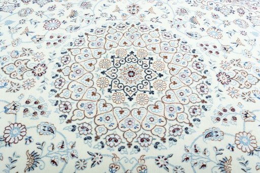 Central medallion detail of 2000s Nain rug from Iran / Persia
