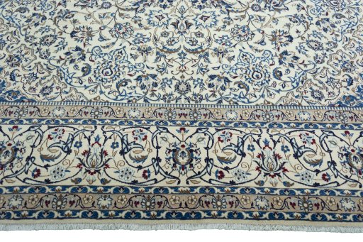 Full view of New Nain rug from Iran / Persia, 548 × 351 cm in Beige tones