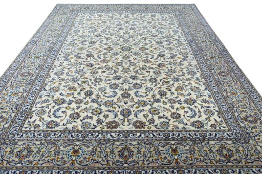Surface texture of New Nain rug with natural Wool and intricate pattern