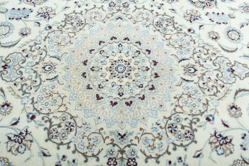 Central medallion detail of 2000s Nain rug from Iran / Persia