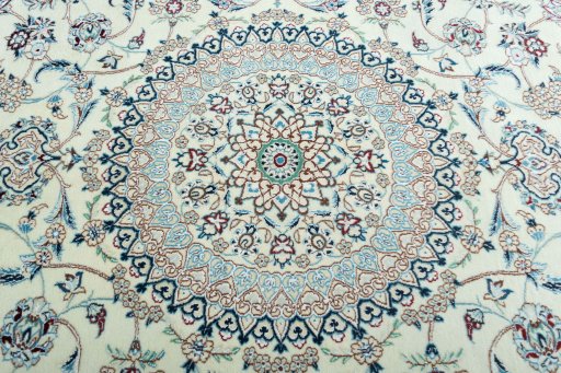 Central medallion detail of 2000s Nain rug from Iran / Persia