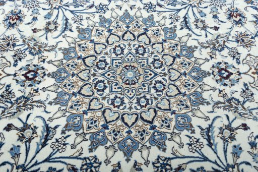 Central medallion detail of 2000s Nain rug from Iran / Persia