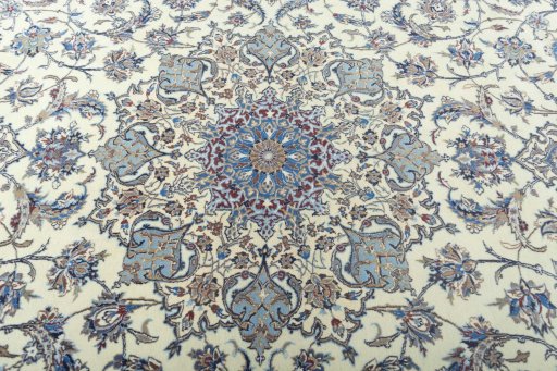 Central medallion detail of 2000s Nain rug from Iran / Persia