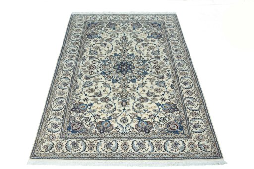Surface texture of New Nain rug with natural Cork and intricate pattern