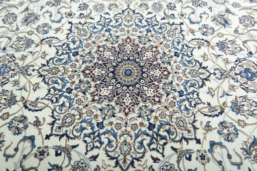 Central medallion detail of 2000s Nain rug from Iran / Persia