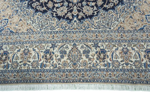 Central medallion detail of 2000s Nain rug from Iran / Persia