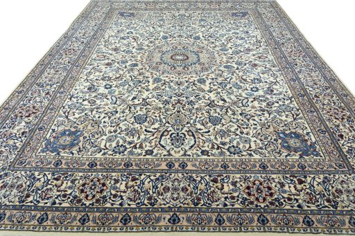 Surface texture of New Nain rug with natural Wool and intricate pattern