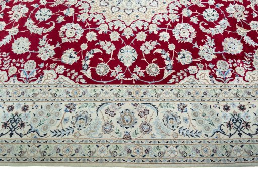 Corner detail of New Nain rug showing border pattern and Wool pile
