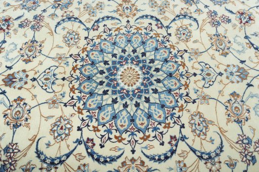 Central medallion detail of 2000s Nain rug from Iran / Persia
