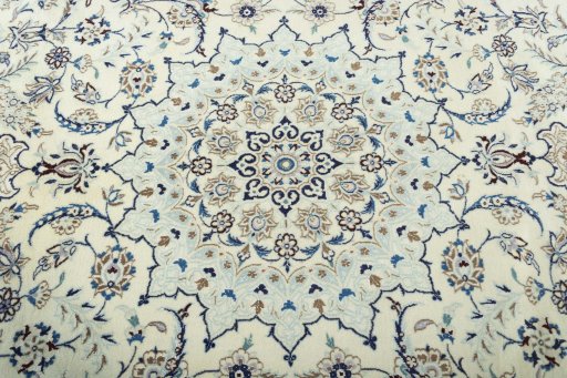 Central medallion detail of 2000s Nain rug from Iran / Persia