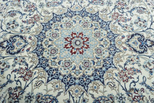 Central medallion detail of 2000s Nain rug from Iran / Persia