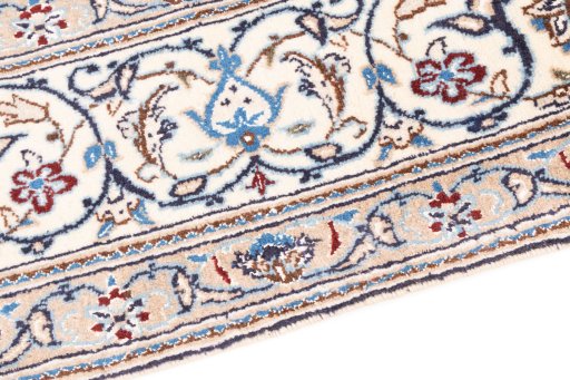 Backside of handmade 1985s Nain rug showing knot structure and weave density