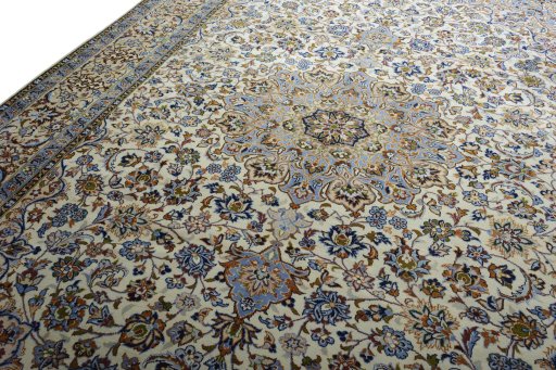 Backside of handmade 2000s Najafabad rug showing knot structure and weave density