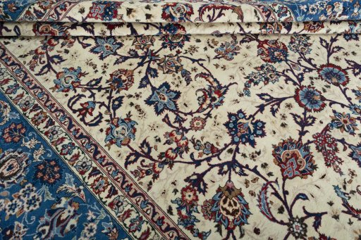 Close-up detail of 2000s Najafabad rug from Iran / Persia showing Wool weave