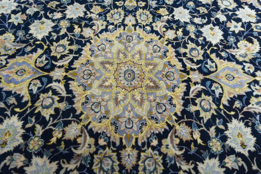 Central medallion detail of 2000s Najafabad rug from Iran / Persia