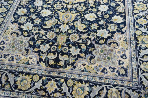 Close-up detail of 2000s Najafabad rug from Iran / Persia showing Wool weave
