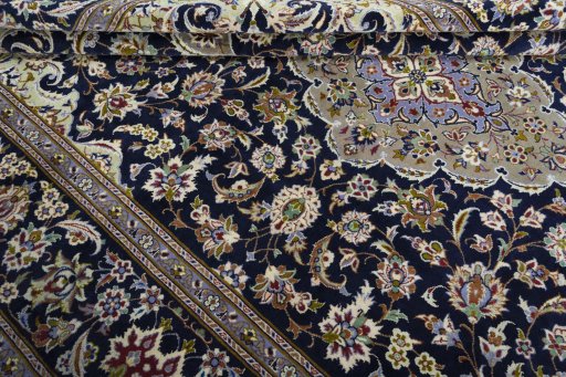 Close-up detail of 2000s Najafabad rug from Iran / Persia showing Wool weave