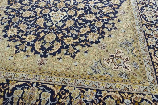 Close-up detail of 2000s Najafabad rug from Iran / Persia showing Wool weave