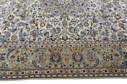 Corner detail of 2000s Najafabad rug showing border pattern and Wool pile