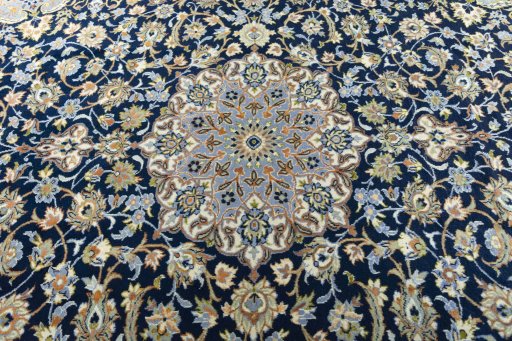 Central medallion detail of 2000s Najafabad rug from Iran / Persia
