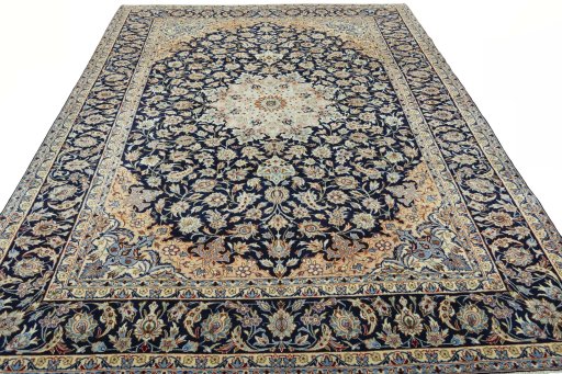 Surface texture of 2000s Najafabad rug with natural Wool and intricate pattern
