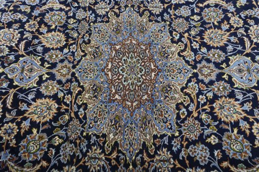 Central medallion detail of 2000s Najafabad rug from Iran / Persia