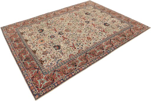 Corner detail of 1920s Sarough rug showing border pattern and Wool pile