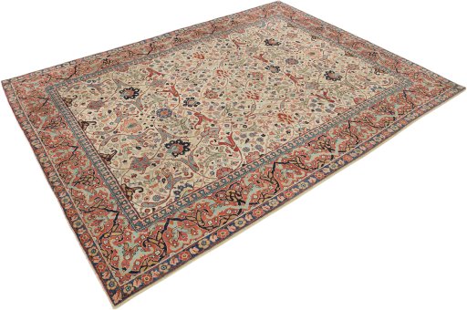 Close-up detail of 1920s Sarough rug from Iran / Persia showing Wool weave