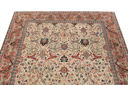 Surface texture of 1920s Sarough rug with natural Wool and intricate pattern