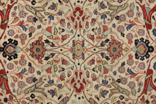 Close-up detail of 1920s Sarough rug from Iran / Persia showing Wool weave