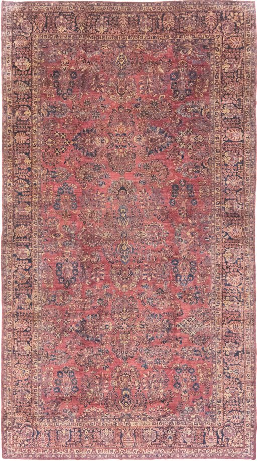 Full view of 1900s Sarough rug from Iran / Persia, 545 × 305 cm in Red tones