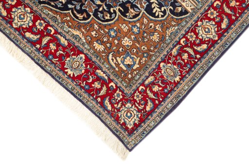 Backside of handmade 1970s Sarough rug showing knot structure and weave density