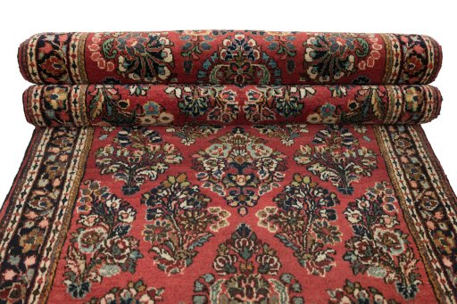 Close-up detail of 1950s Sarough rug from Iran / Persia showing Wool weave